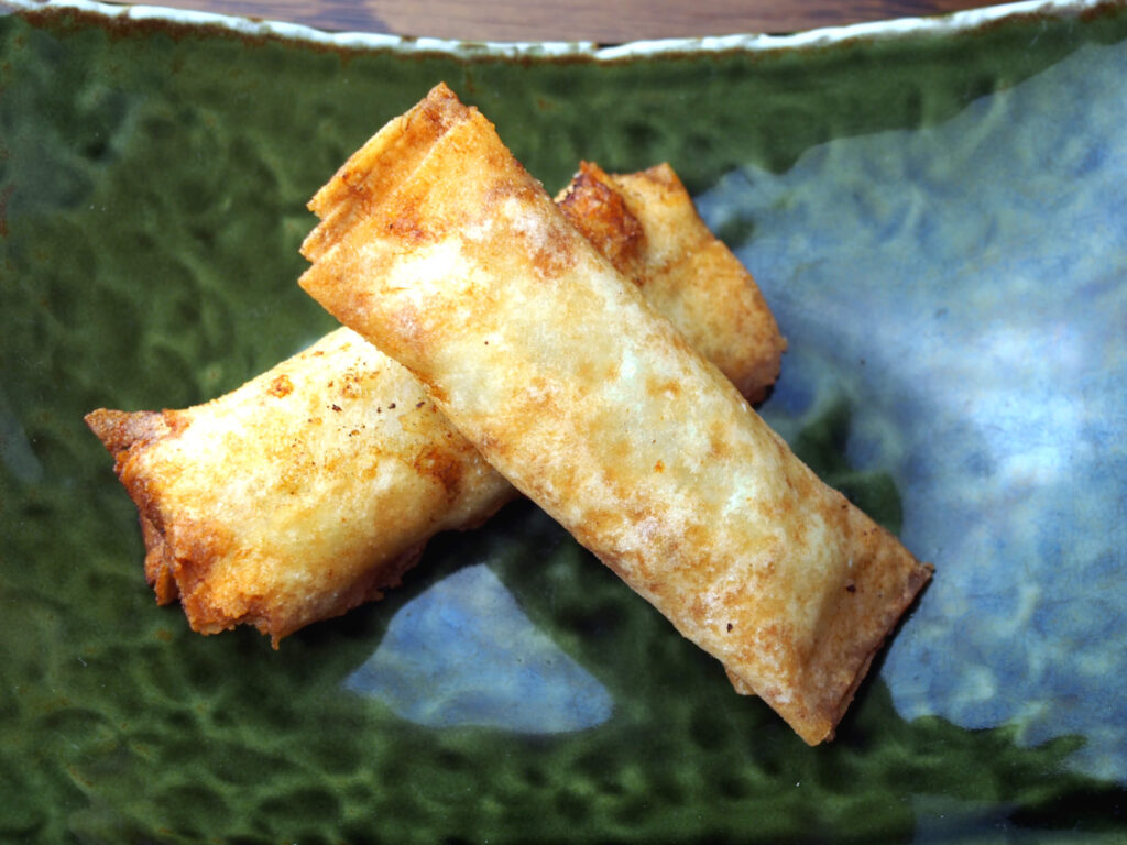 牡蠣春巻き揚げ